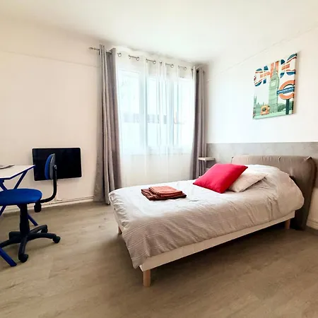 Apartman Au Premier Ferrie