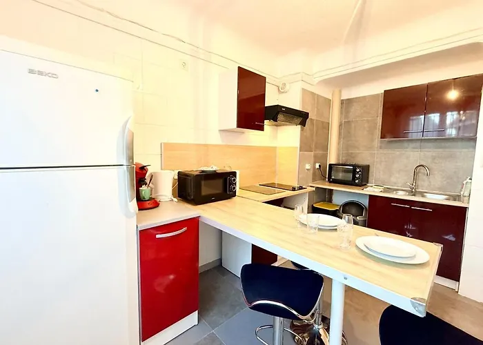 Hotel La Coloc Suedoise *