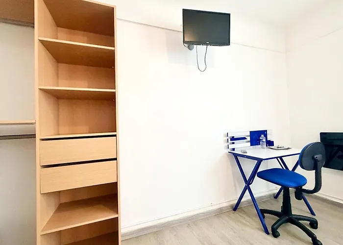 La Coloc Suedoise Hotel *